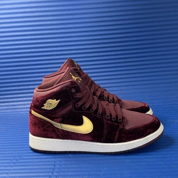 Size 4Y- GS Nike Air Jordan 1 Heiress GG Night Maroon Velvet RARE 2016 W- 5.5 - Picture 1 of 8